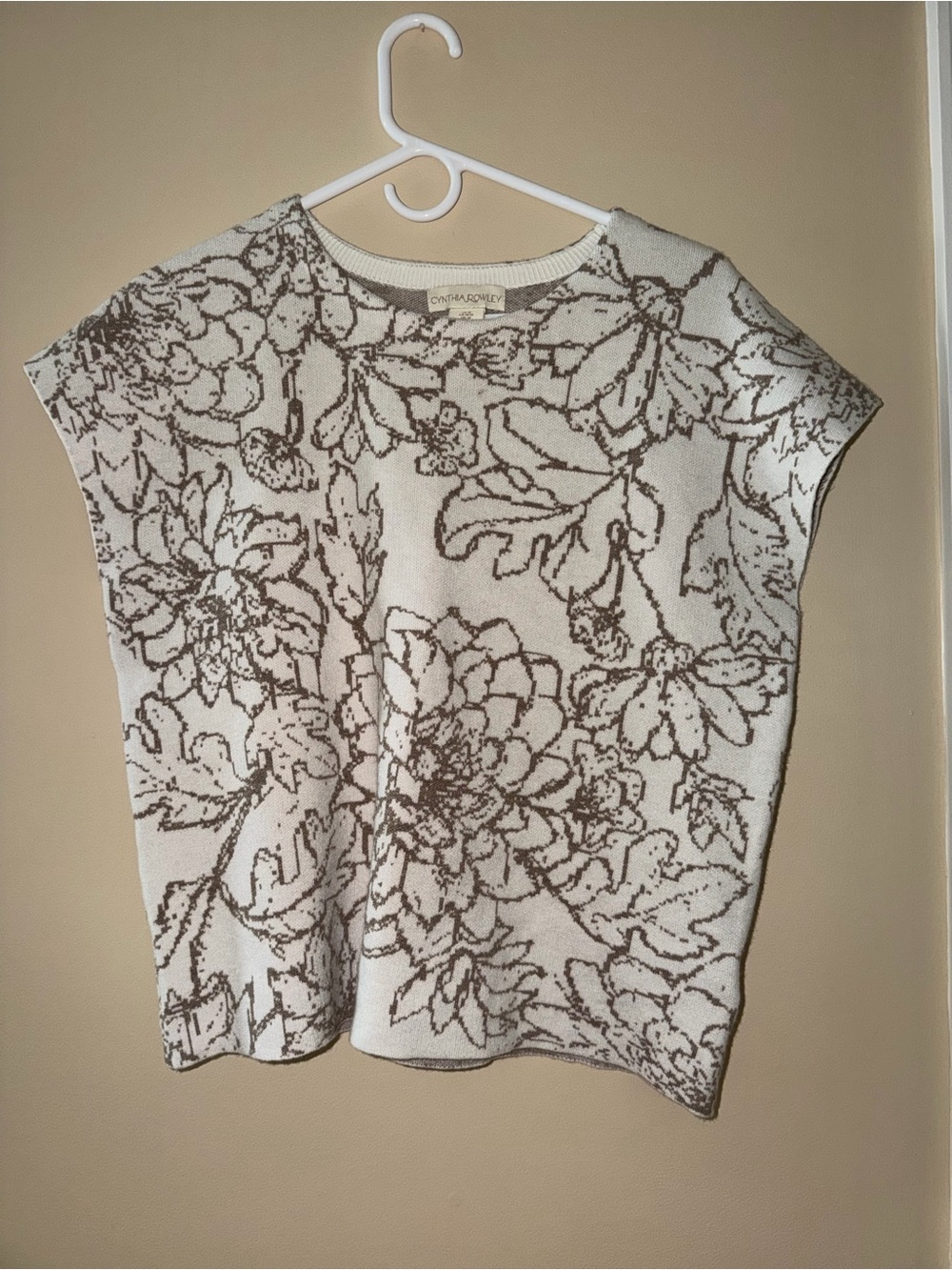 Cynthia Rowley Cream & Brown Floral Knit Shirt